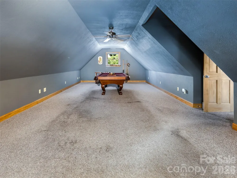 103 Woodburn Drive Swannanoa, NC 28778