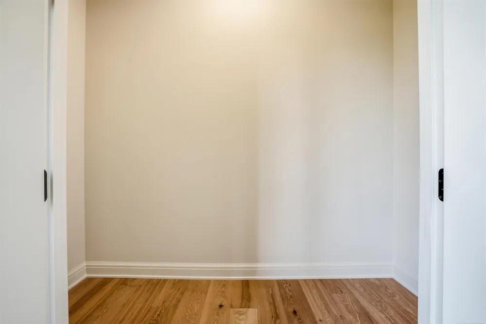 5803 Cotswold Drive Washington Township, MI 48094