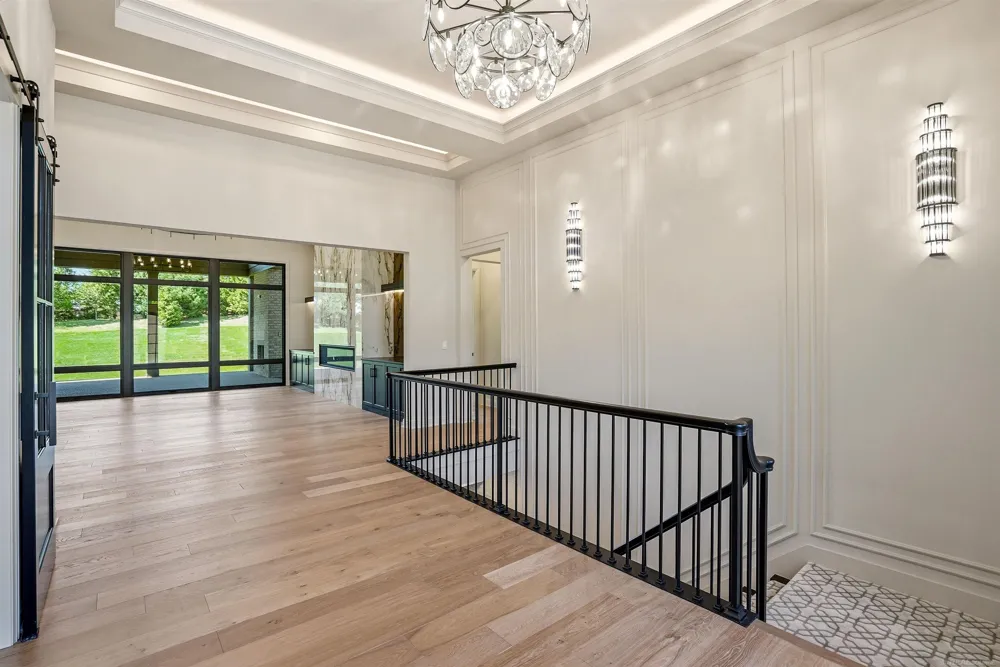 5803 Cotswold Drive Washington Township, MI 48094
