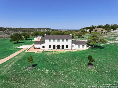 130 Overlook Dr