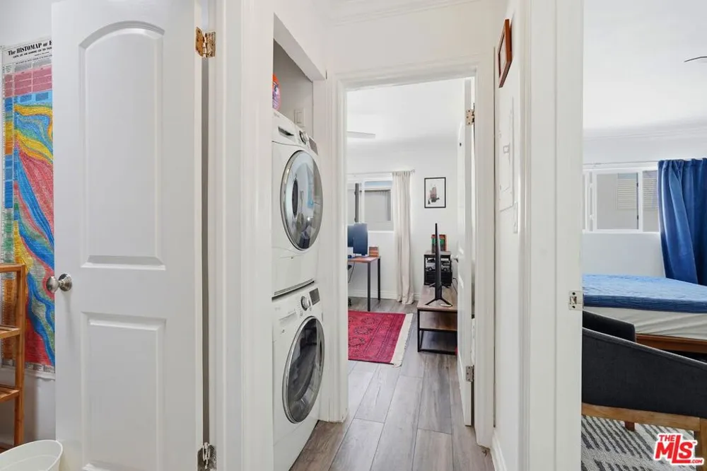 940 7th Street #8 Santa Monica, CA 90403