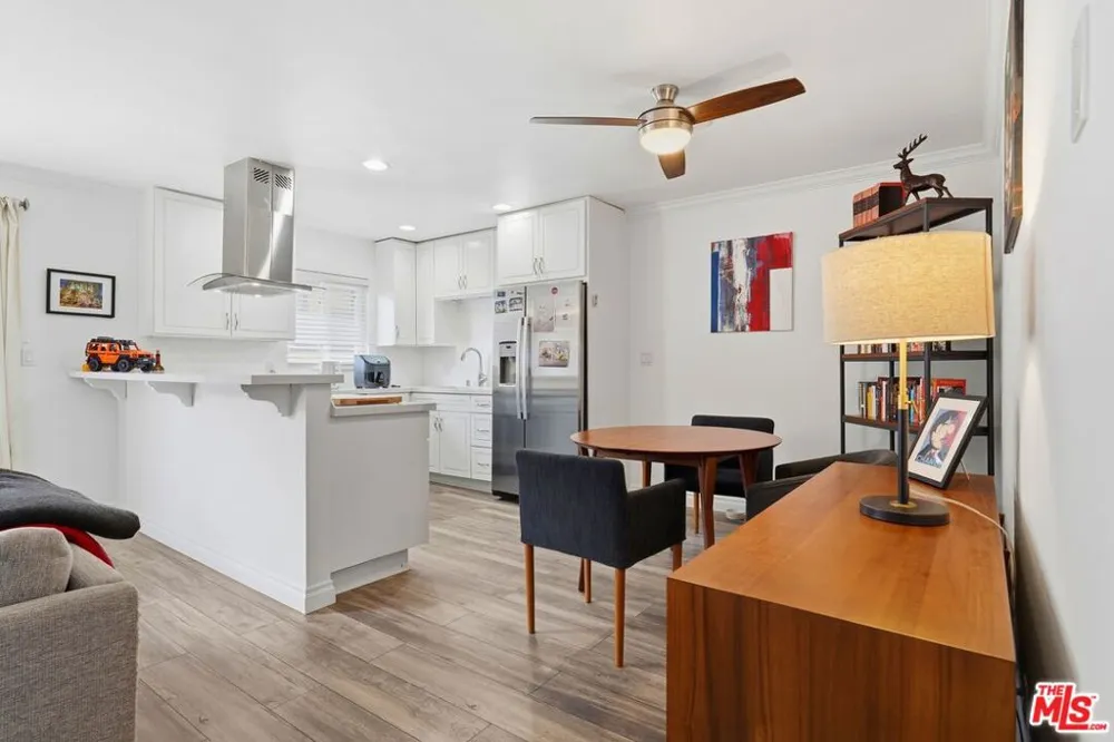 940 7th Street #8 Santa Monica, CA 90403