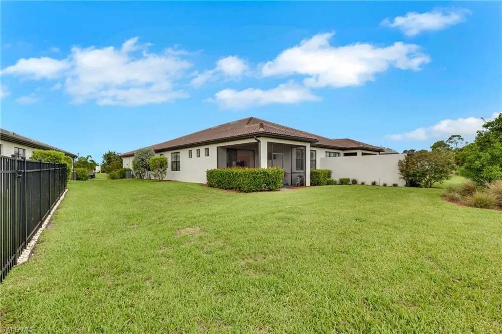 16621 Rolling Rock Boulevard Alva, FL 33920