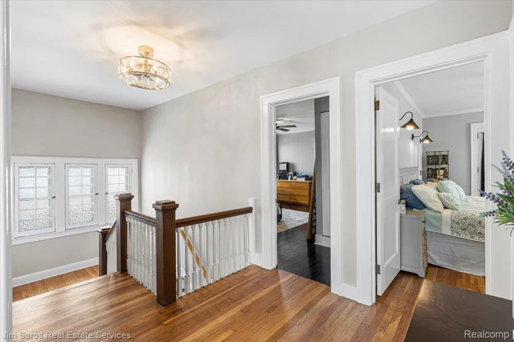 1215 Nottingham Road Grosse Pointe Park City, MI 48230