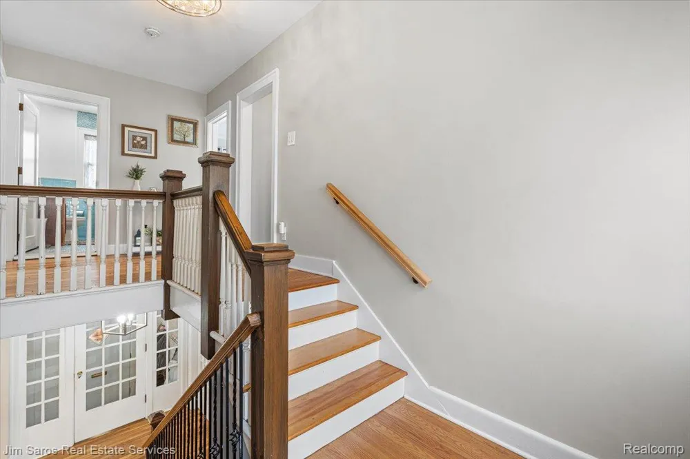 1215 Nottingham Road Grosse Pointe Park City, MI 48230