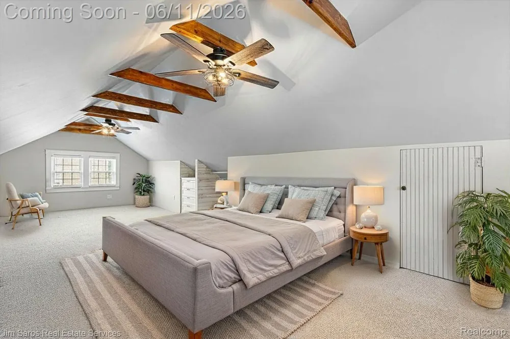 1215 Nottingham Road Grosse Pointe Park City, MI 48230