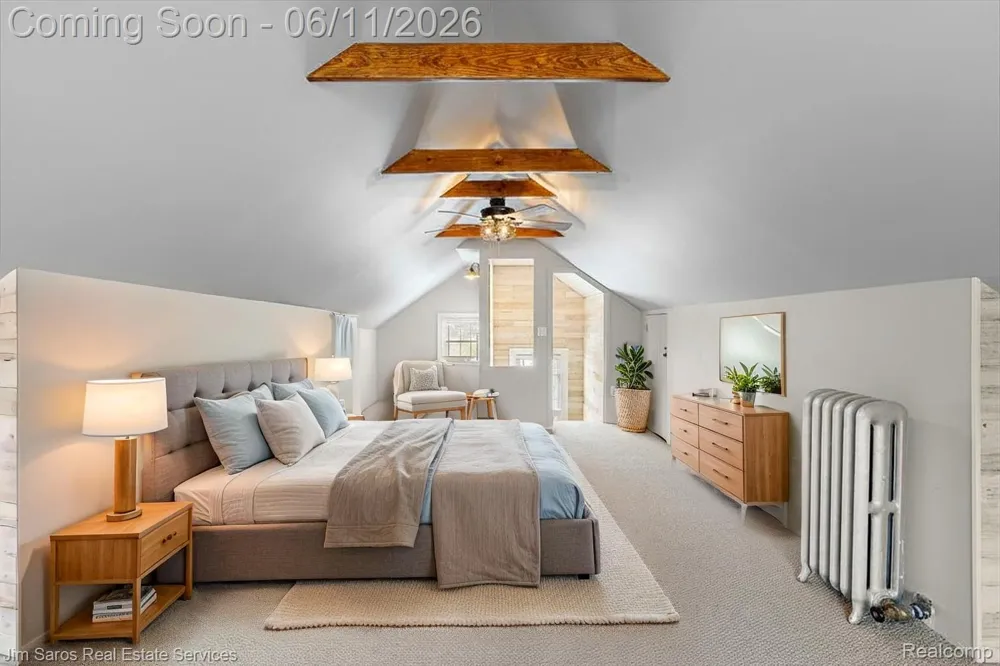 1215 Nottingham Road Grosse Pointe Park City, MI 48230