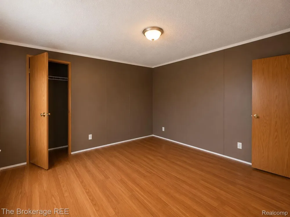 33051 Heatherwood Lot 244 New Haven Village, MI 40848