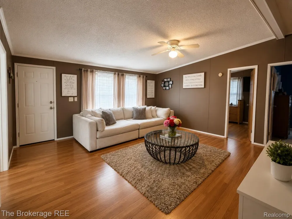 33051 Heatherwood Lot 244 New Haven Village, MI 40848