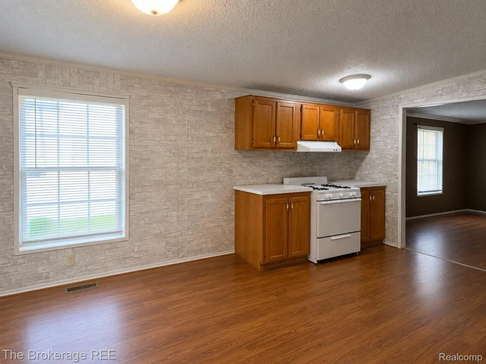 33051 Heatherwood Lot 244 New Haven Village, MI 40848