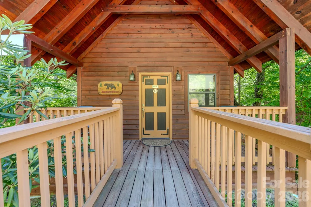 49 Creekside Loop Spruce Pine, NC 28777