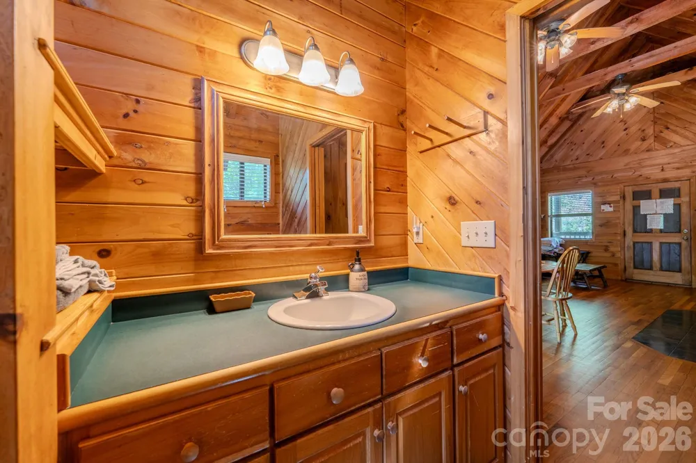 49 Creekside Loop Spruce Pine, NC 28777