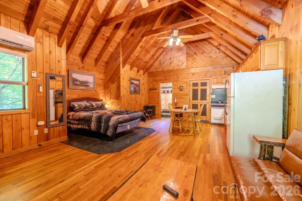 49 Creekside Loop Spruce Pine, NC 28777