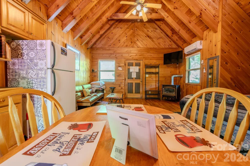 49 Creekside Loop Spruce Pine, NC 28777