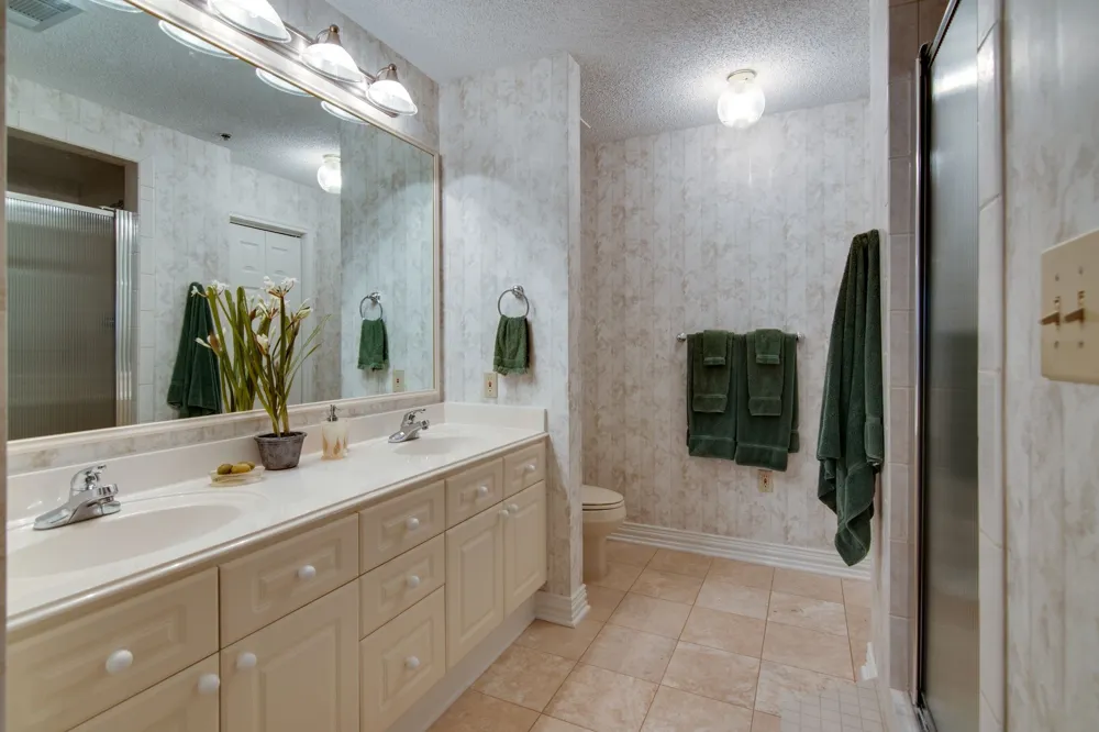 3575 Lone Star Circle #605 Fort Worth, TX 76177