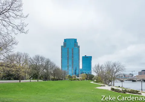 335 Bridge Street NW #901