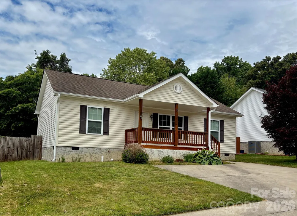 95 Newberry Drive Fletcher, NC 28732