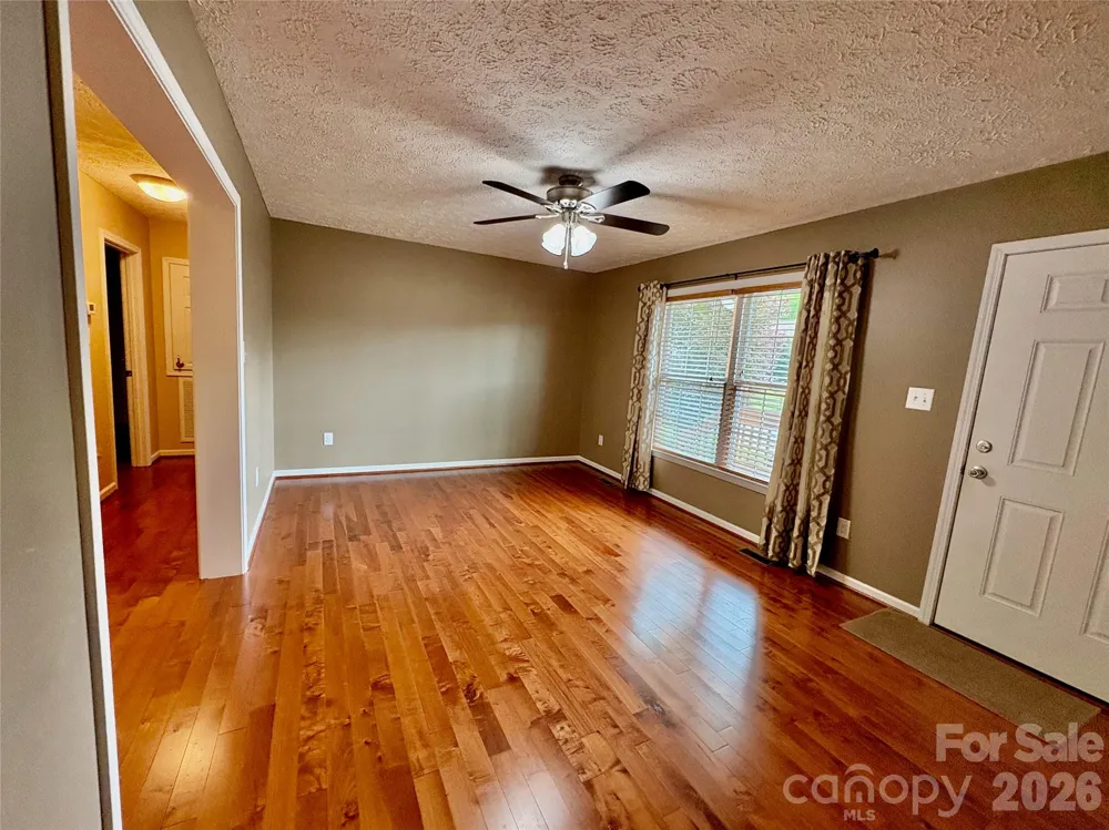 95 Newberry Drive Fletcher, NC 28732