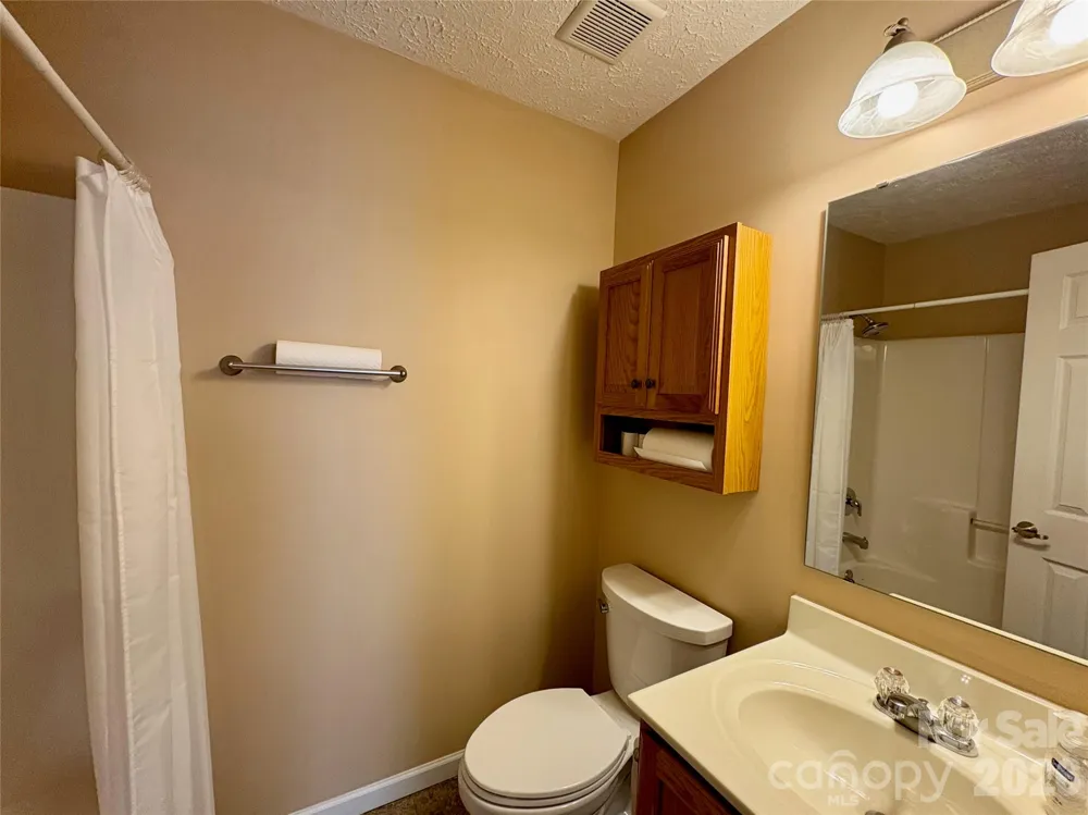 95 Newberry Drive Fletcher, NC 28732