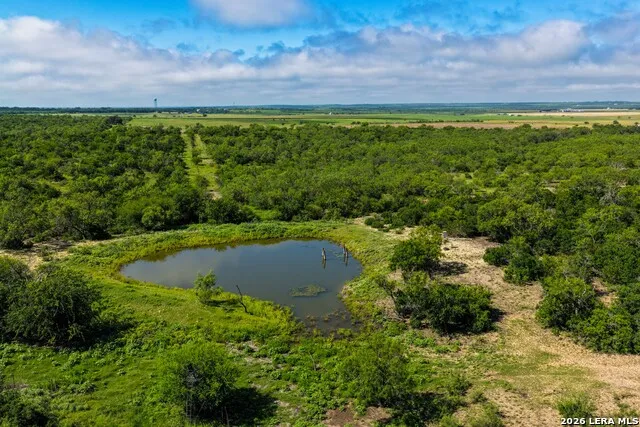 000 Private Road 5754 Castroville, TX 78009