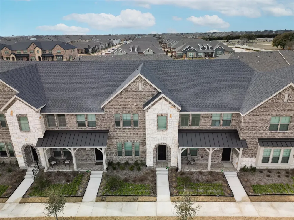 517 Parkside Drive Argyle, TX 76226