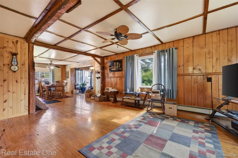 4489 W School Road W Markey Township, MI 48653