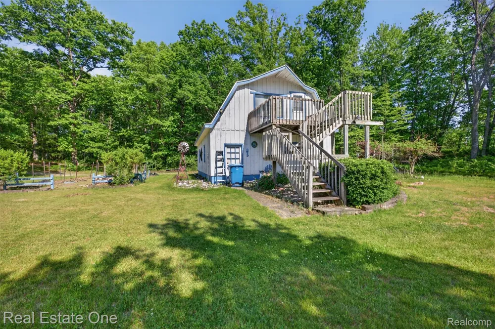 4489 W School Road W Markey Township, MI 48653