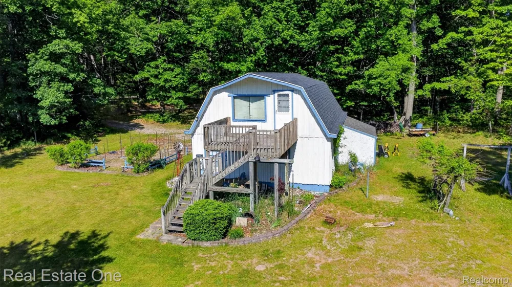 4489 W School Road W Markey Township, MI 48653