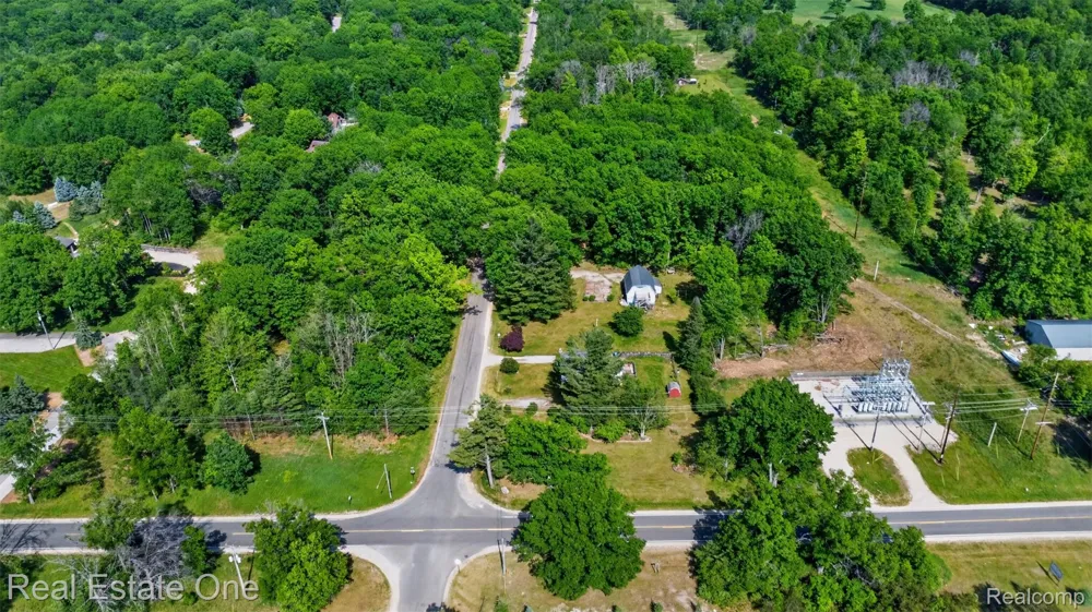4489 W School Road W Markey Township, MI 48653