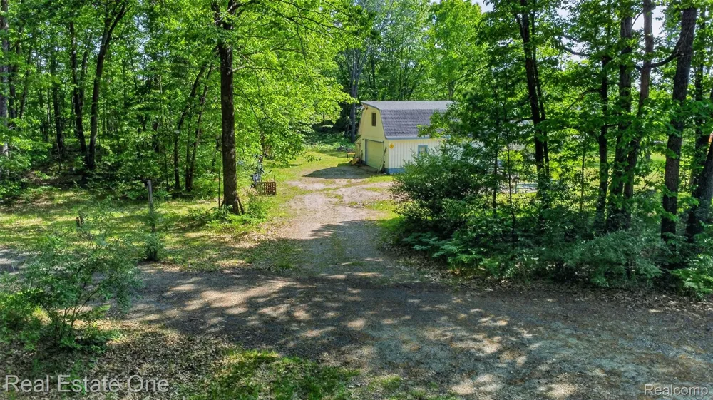 4489 W School Road W Markey Township, MI 48653