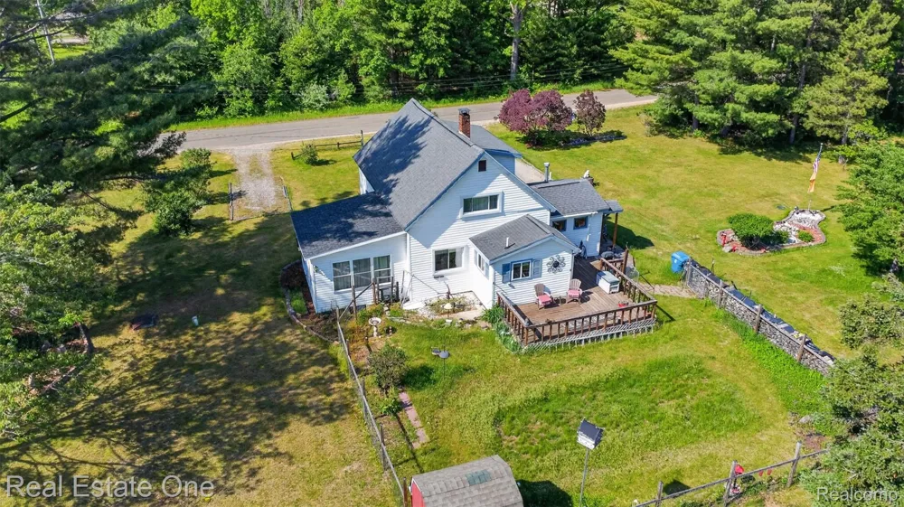 4489 W School Road W Markey Township, MI 48653