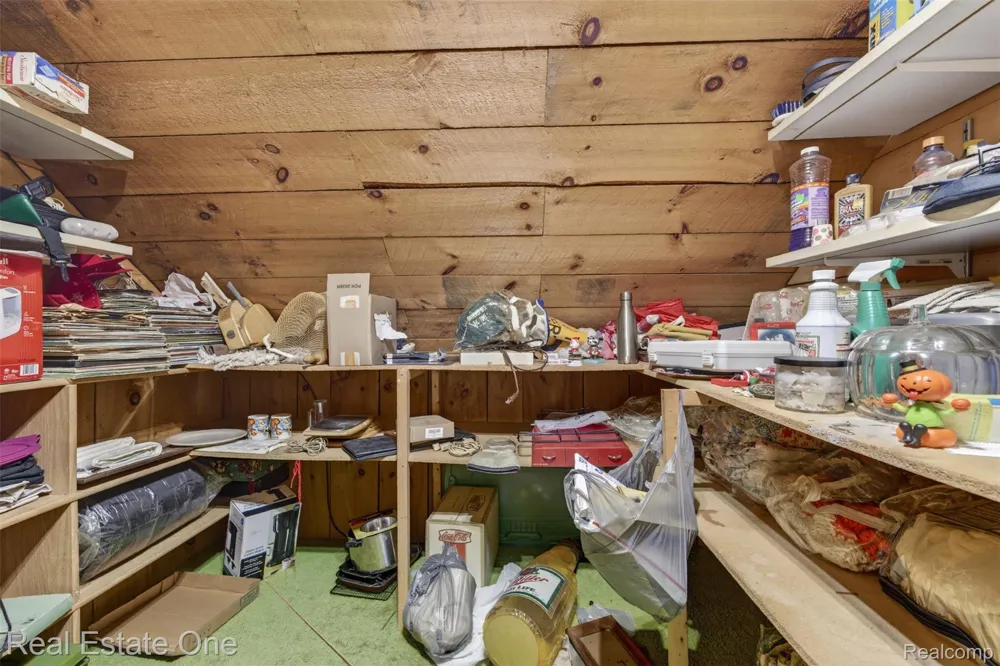 4489 W School Road W Markey Township, MI 48653