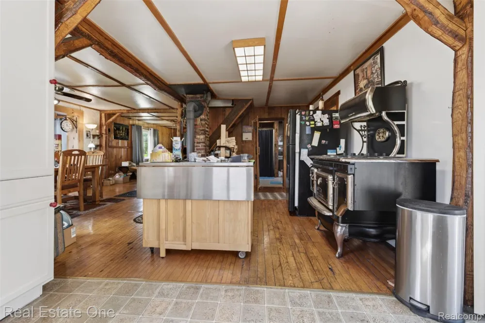 4489 W School Road W Markey Township, MI 48653