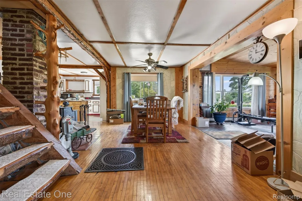 4489 W School Road W Markey Township, MI 48653