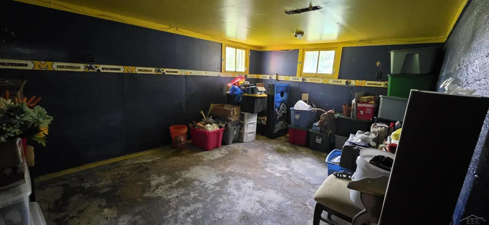 413 Waller Street Saginaw City, MI 48602