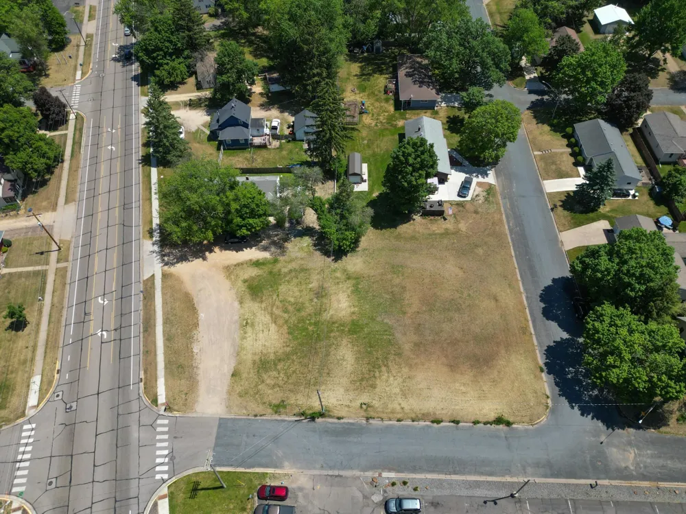 1406 Stout Road Menomonie, WI 54751