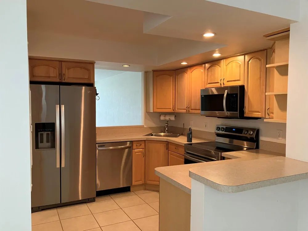 133 Bay Colony Drive Juno Beach, FL 33408