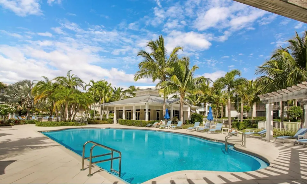 133 Bay Colony Drive Juno Beach, FL 33408