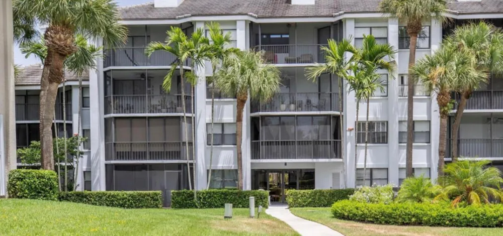 133 Bay Colony Drive Juno Beach, FL 33408