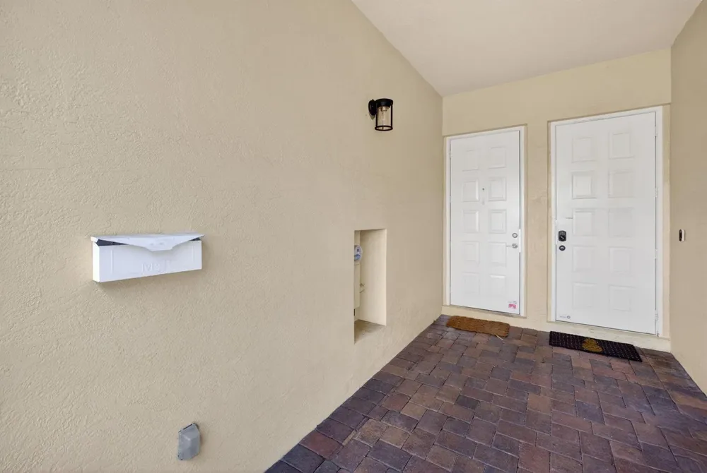3024 NE 5th Terrace #10 Wilton Manors, FL 33334