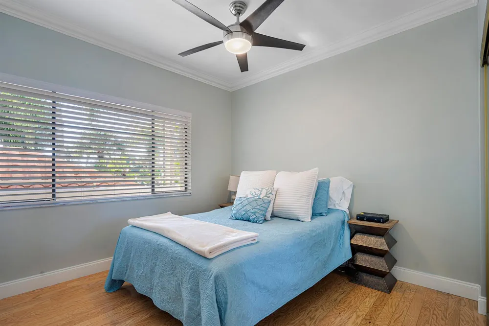 200 Waterway Road #204 Tequesta, FL 33469