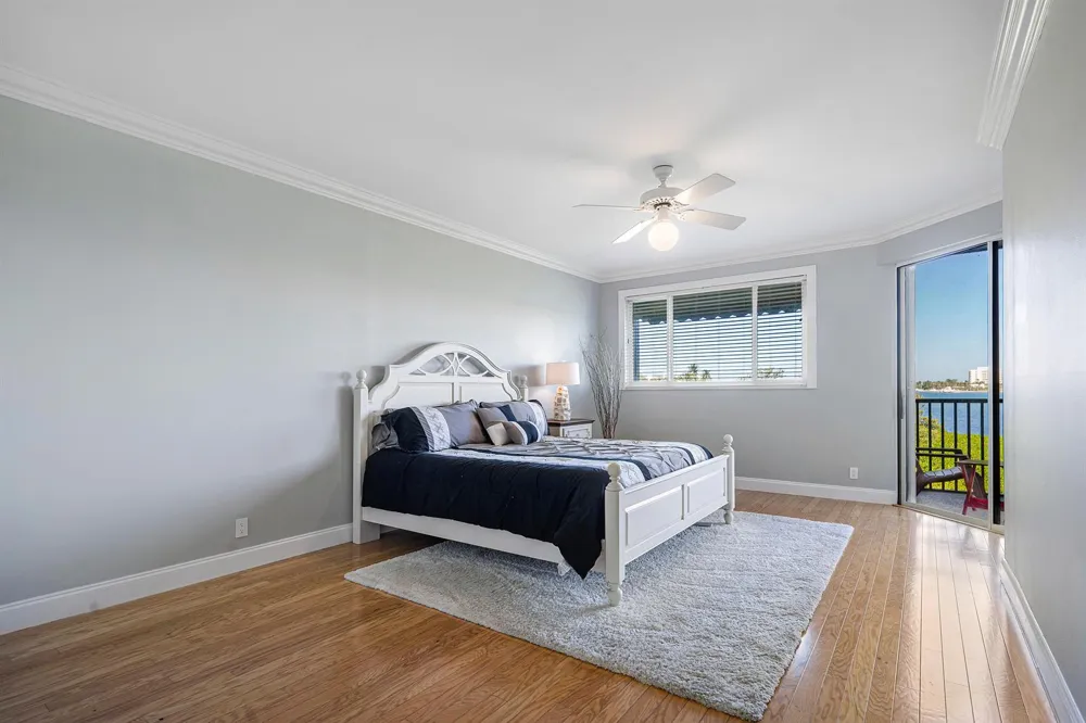 200 Waterway Road #204 Tequesta, FL 33469