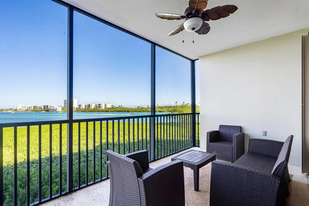 200 Waterway Road #204 Tequesta, FL 33469