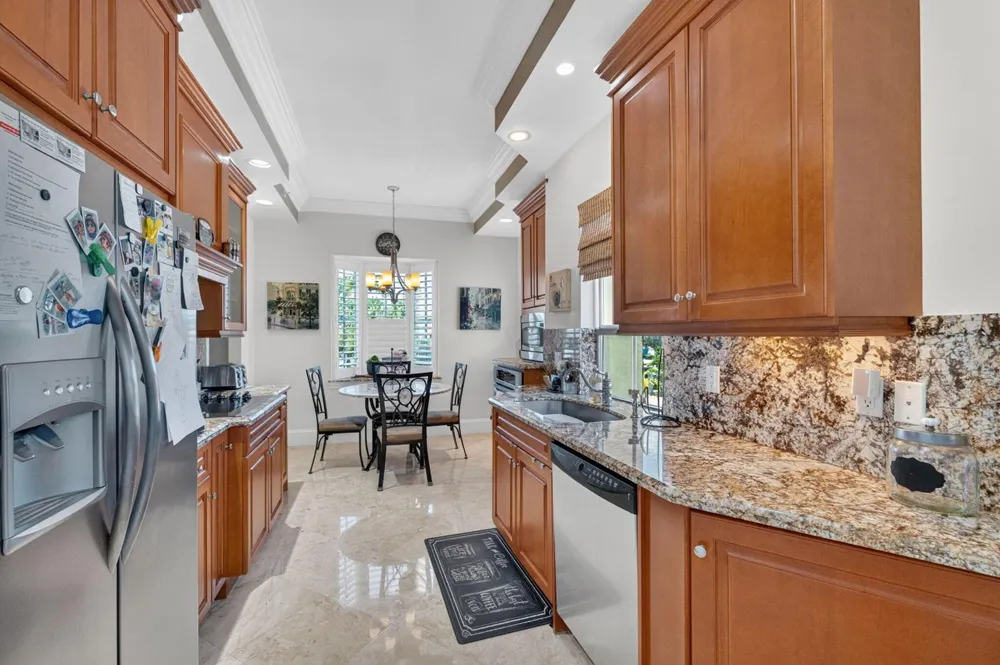4332 Seagrape Drive #4 Lauderdale By The Sea, FL 33308