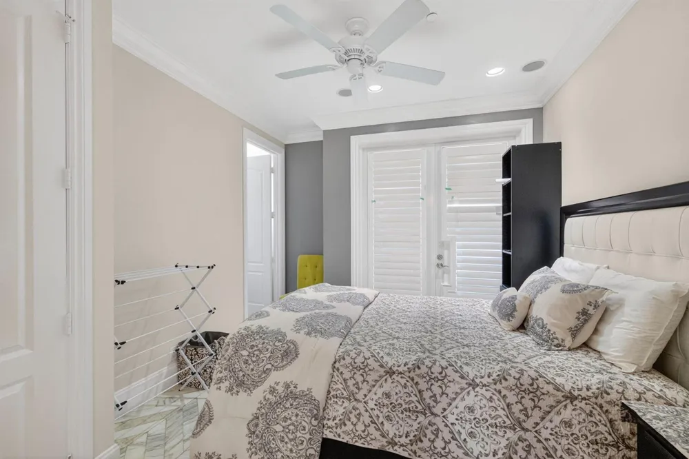 4332 Seagrape Drive #4 Lauderdale By The Sea, FL 33308