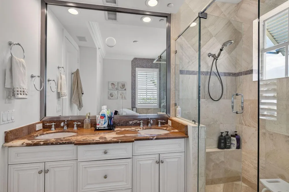 4332 Seagrape Drive #4 Lauderdale By The Sea, FL 33308