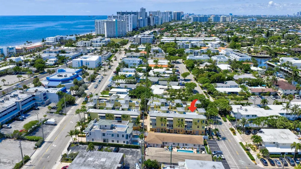 4332 Seagrape Drive #4 Lauderdale By The Sea, FL 33308