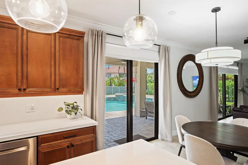 978 Greenwood Road Weston, FL 33327