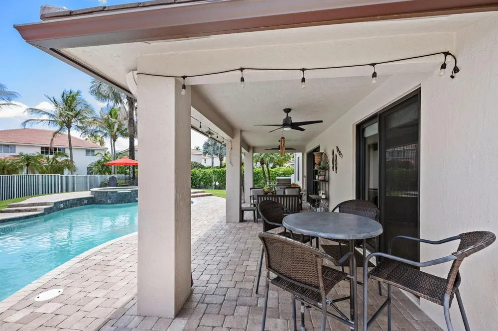 978 Greenwood Road Weston, FL 33327