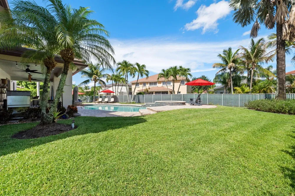978 Greenwood Road Weston, FL 33327